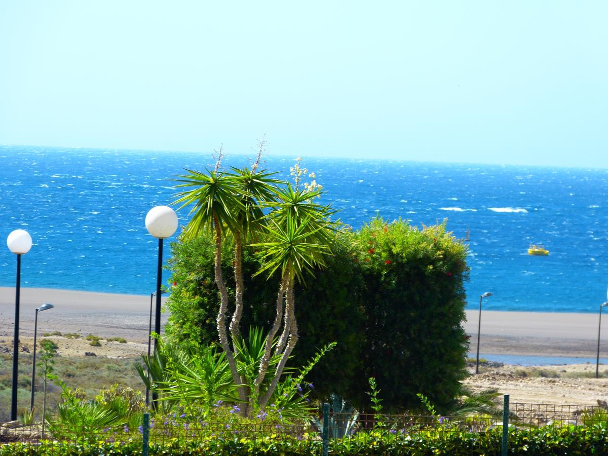 Suncanarias Apartamento Vistaroja El Medano  Exterior photo